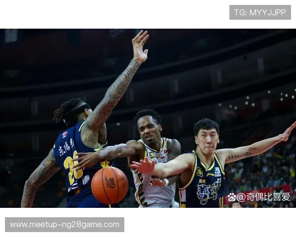 NBA裁判判罚尺度争议持续发酵球员集体不满升级联盟公信力再遭质疑